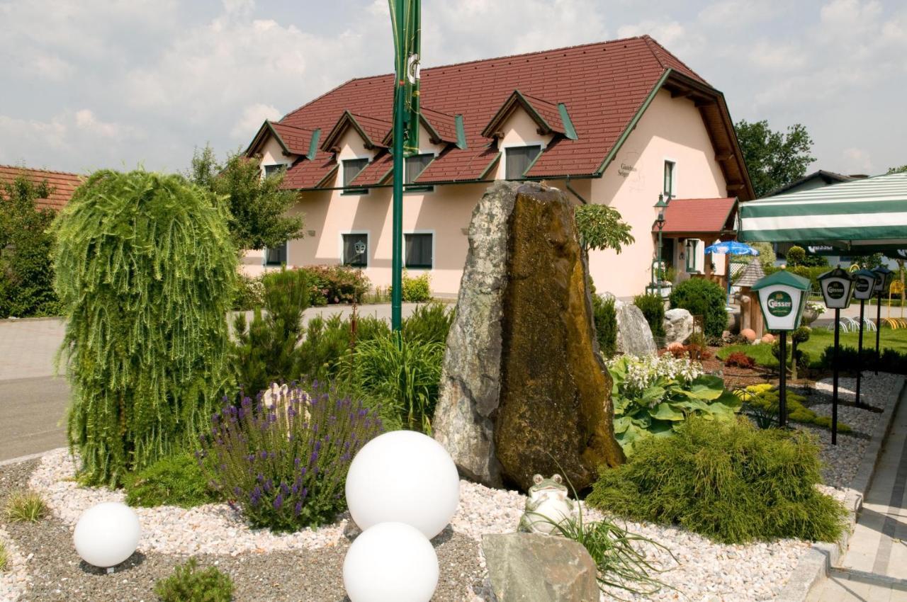 Restaurant Gaestehaus Seiger Sankt Lorenzen bei Knittelfeld Екстер'єр фото