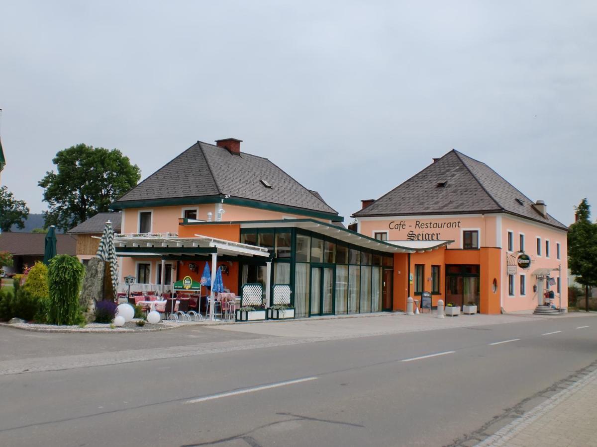 Restaurant Gaestehaus Seiger Sankt Lorenzen bei Knittelfeld Екстер'єр фото