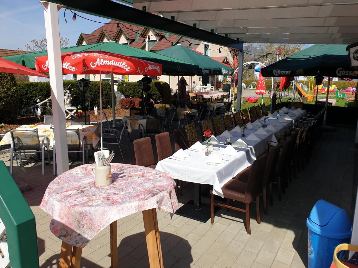 Restaurant Gaestehaus Seiger Sankt Lorenzen bei Knittelfeld Екстер'єр фото