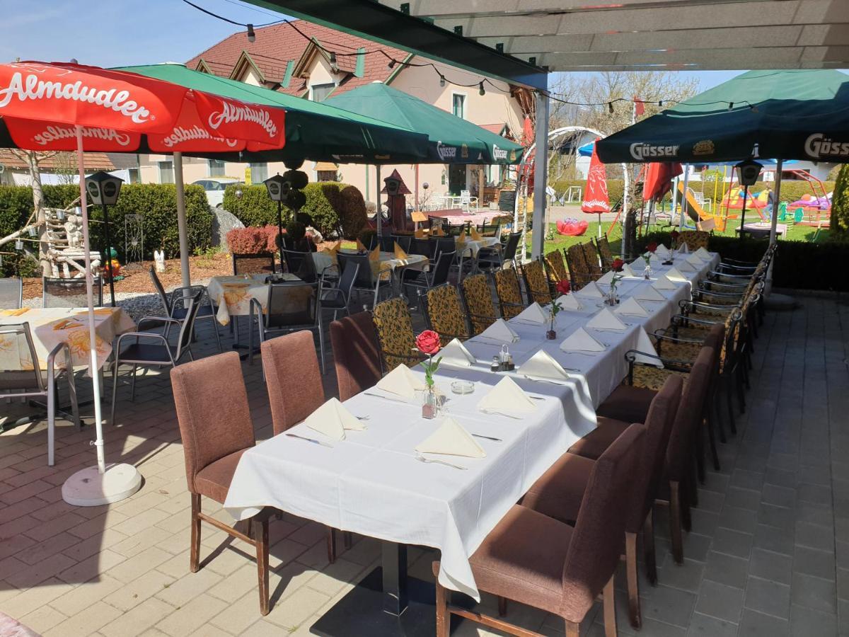 Restaurant Gaestehaus Seiger Sankt Lorenzen bei Knittelfeld Екстер'єр фото