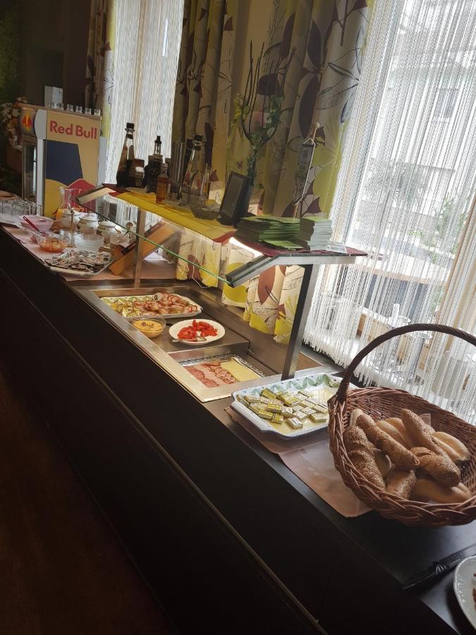Restaurant Gaestehaus Seiger Sankt Lorenzen bei Knittelfeld Екстер'єр фото